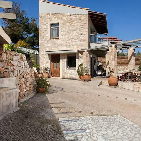 Willa Thomais - 2 With A Pool And Sea View Agia Pelagia